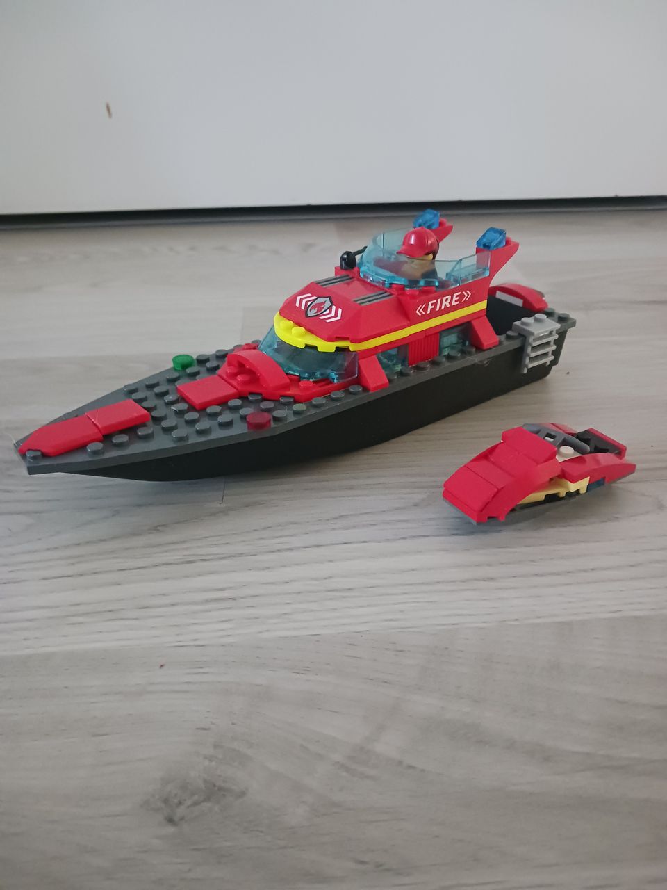 Lego pelastusvene