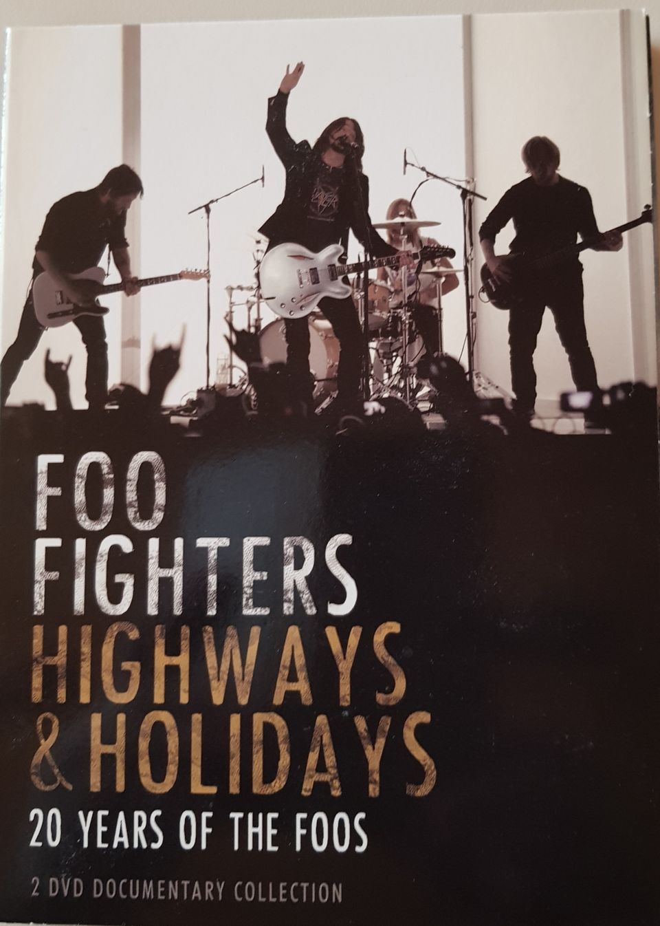 Foo Fighters / Highways & holidays