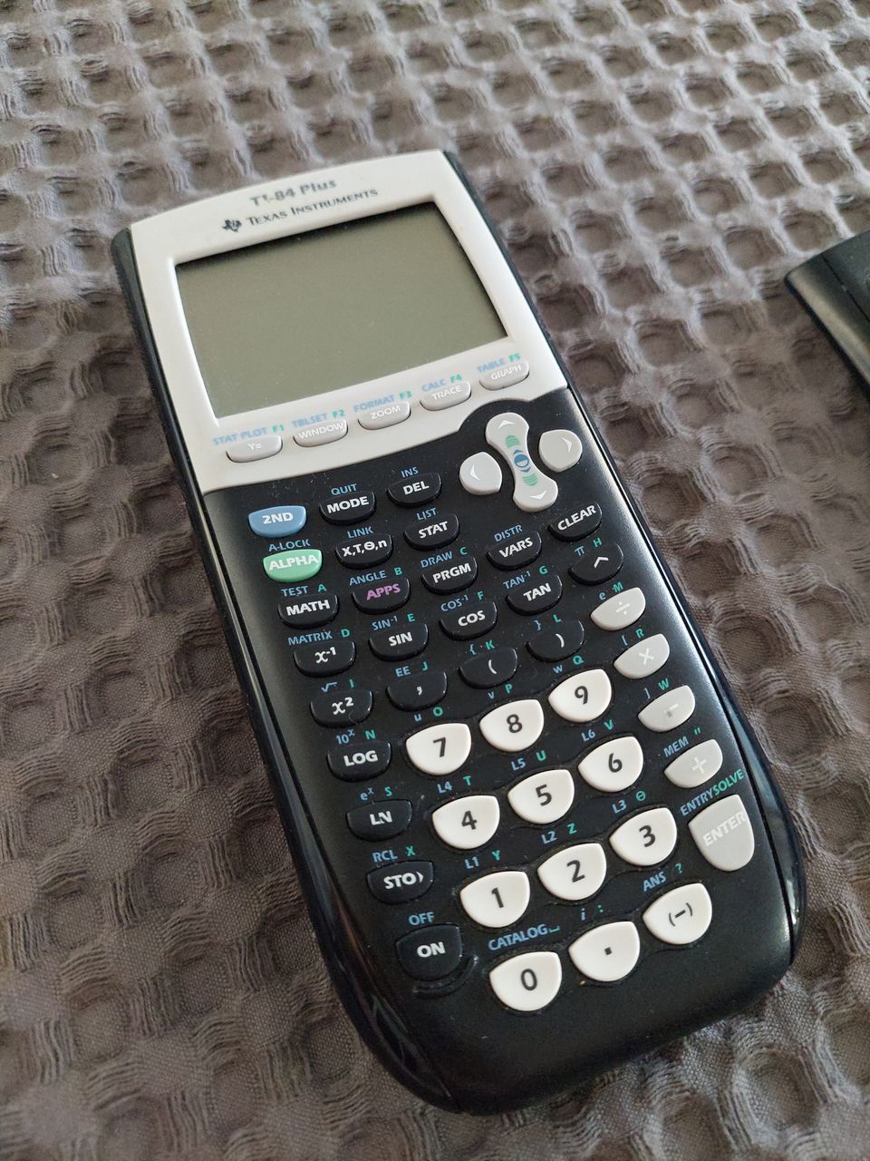 Texas Instruments TI-84 PLUS - Grafiikkalaskin