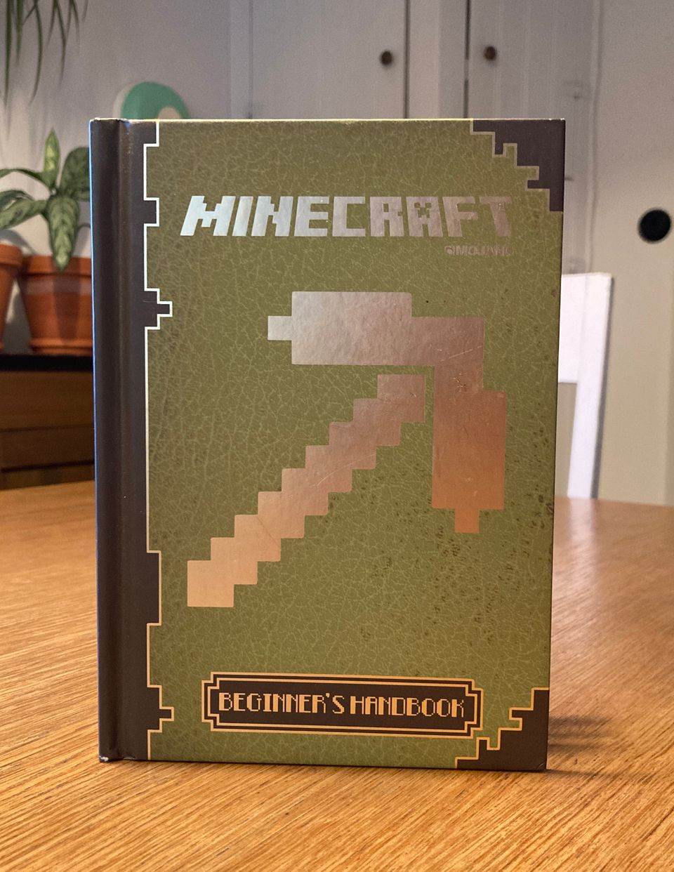 Minecraft Beginner’s Handbook
