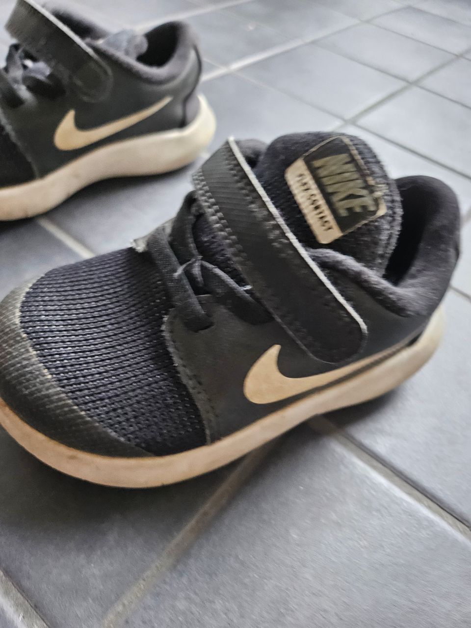 Nike kengät, koko 23,5 / 14 cm