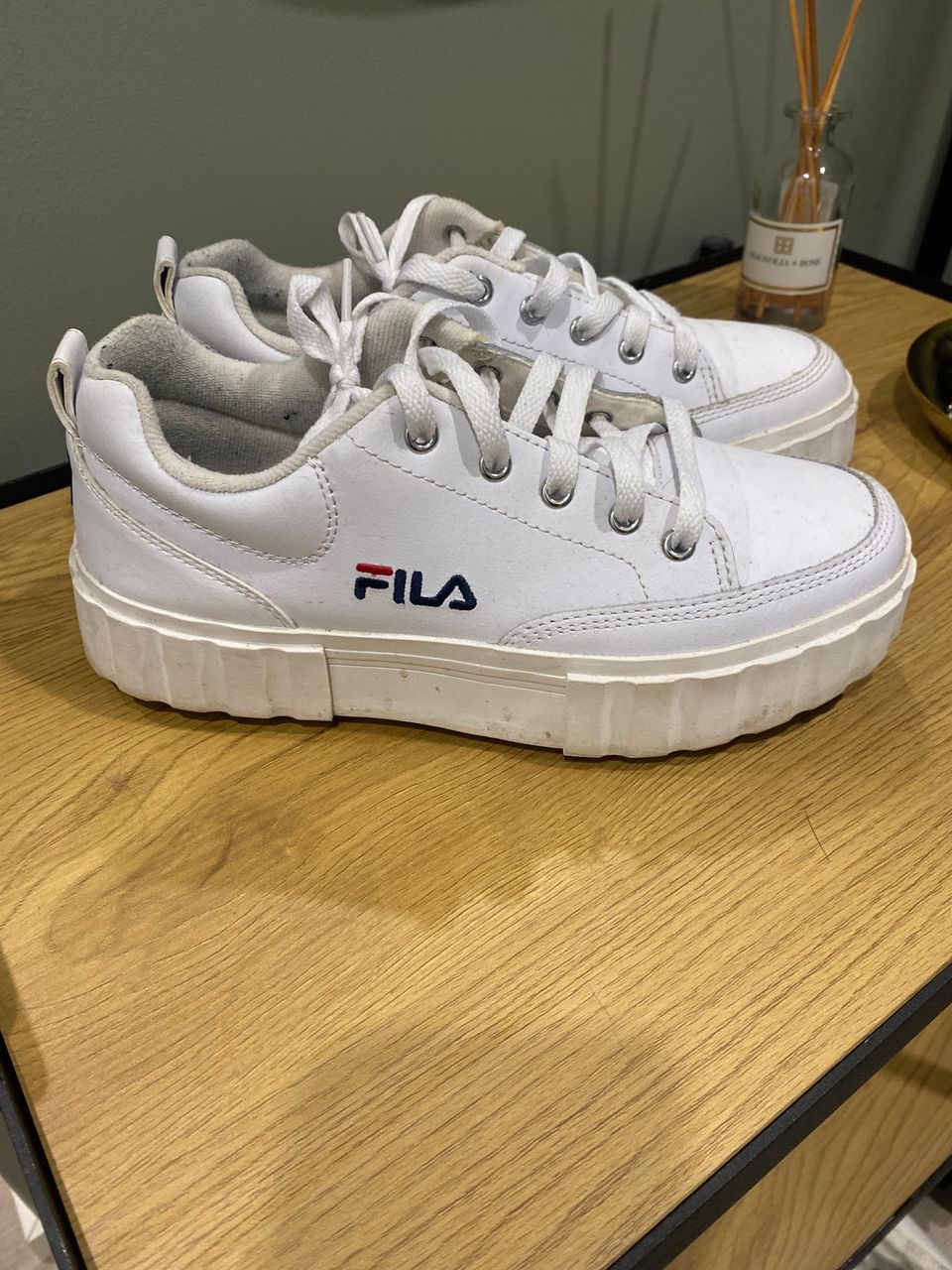 Fila tennarit, koko 38