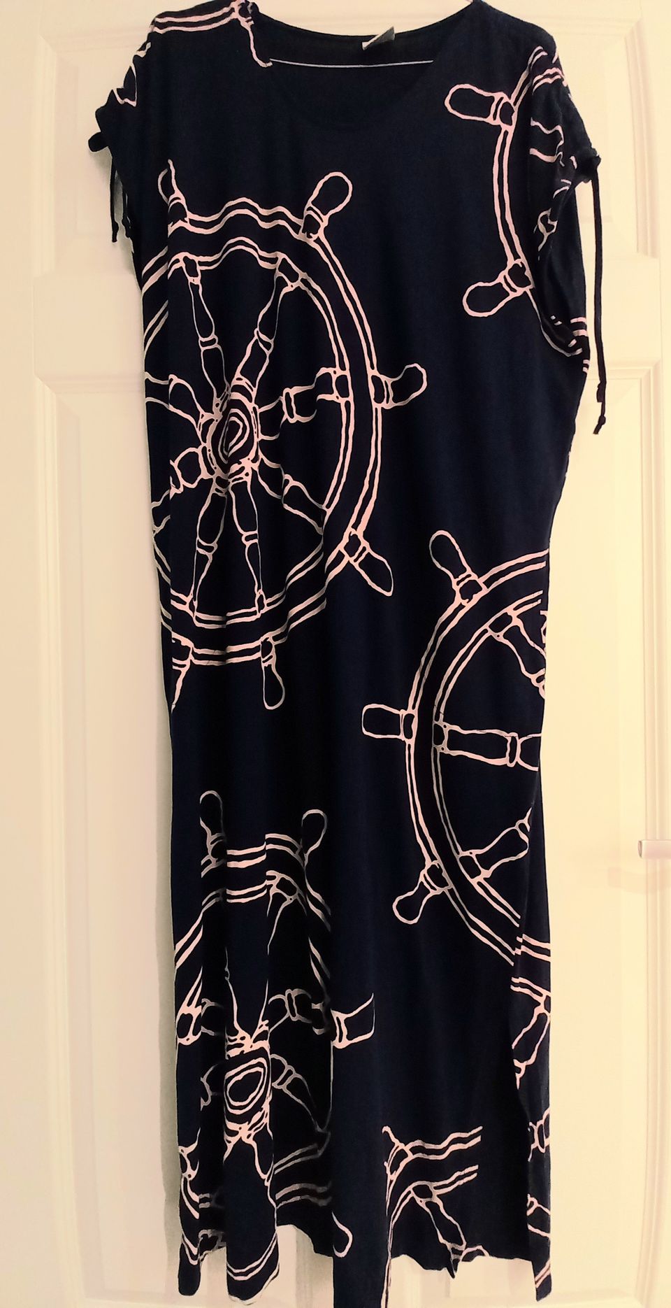 Nanson merihenkinen pitkä mekko
