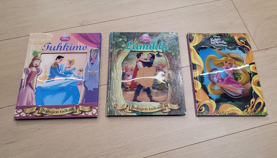 Disney taikakansi prinsessakirjat 3 kpl