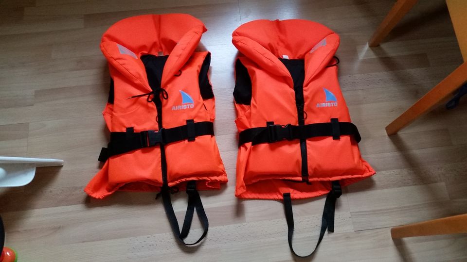 Lasten pelastusliivi 20-30kg