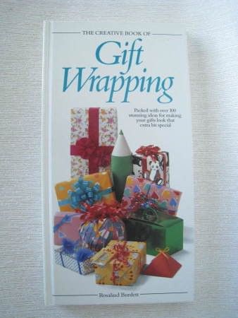 Gift Wrapping lahjan paketoiminen lahjapaketti