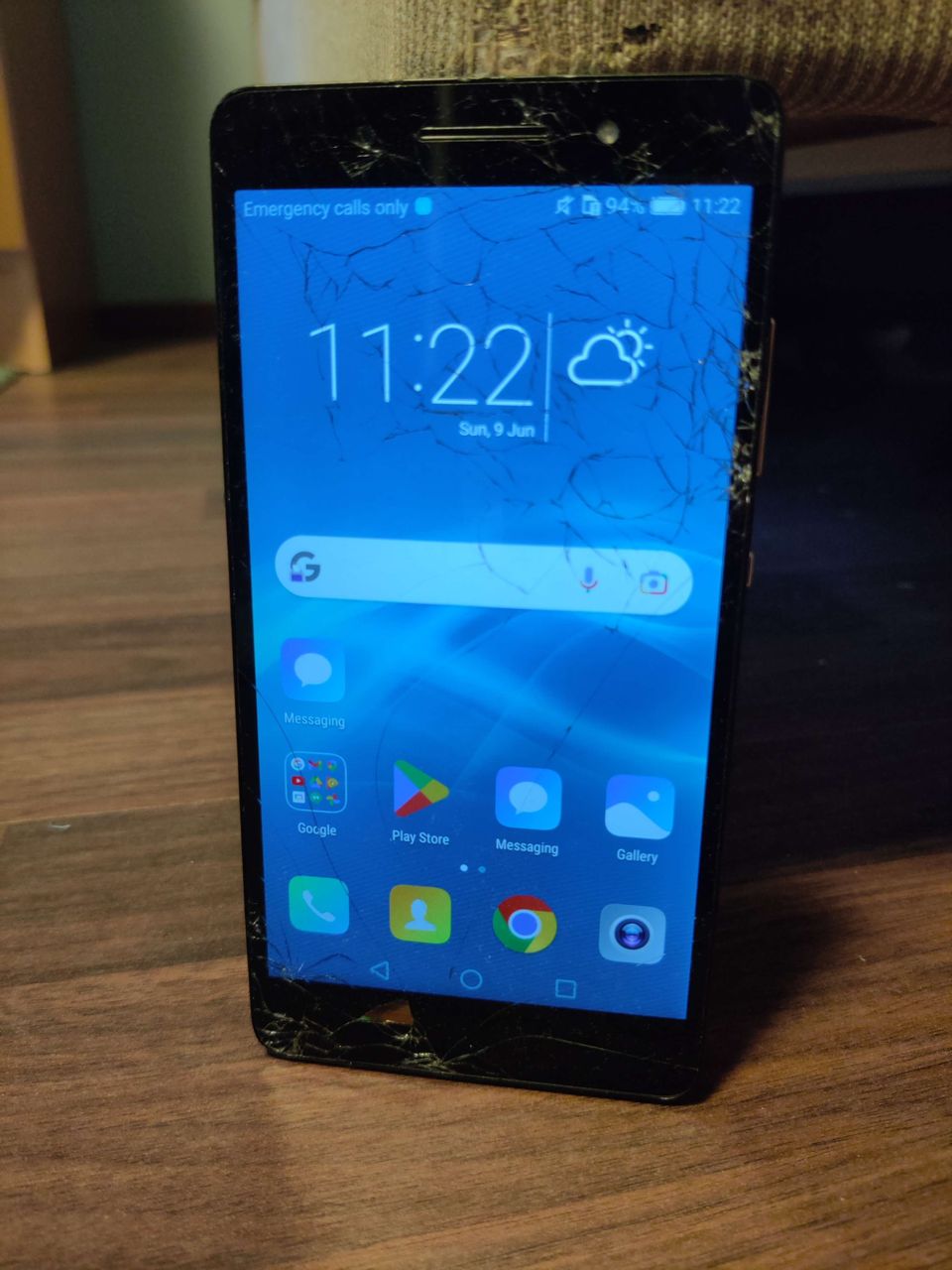 Huawei Honor 7 Puhelin 16GB Hopea