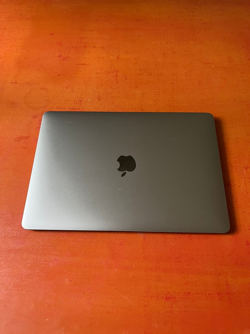 MacBook Air (13”, 2020)