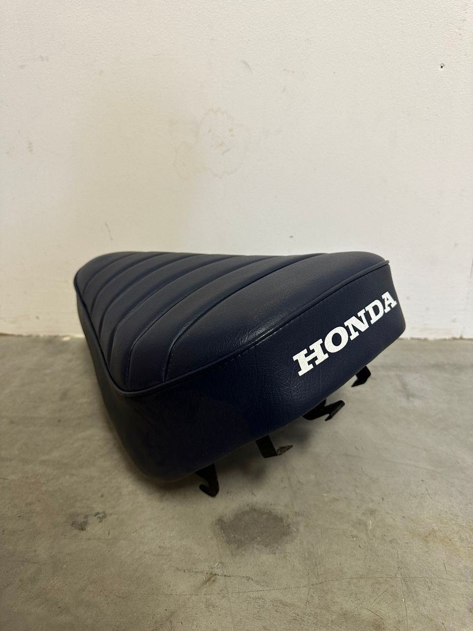 Honda Monkey Rothmans Penkki