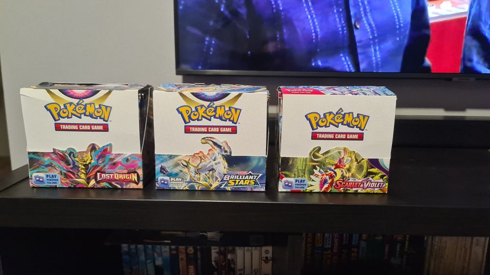 Pokemon booster box (tyhjiä)