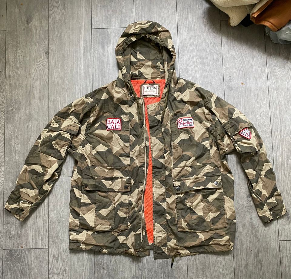 Guess Baja Cali Takki (camo)