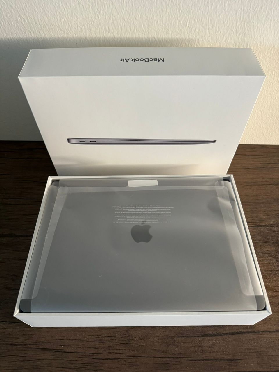 MacBook Air 13 M1/8/256