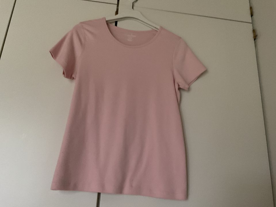 Naisten Rosa-värinen T-paita