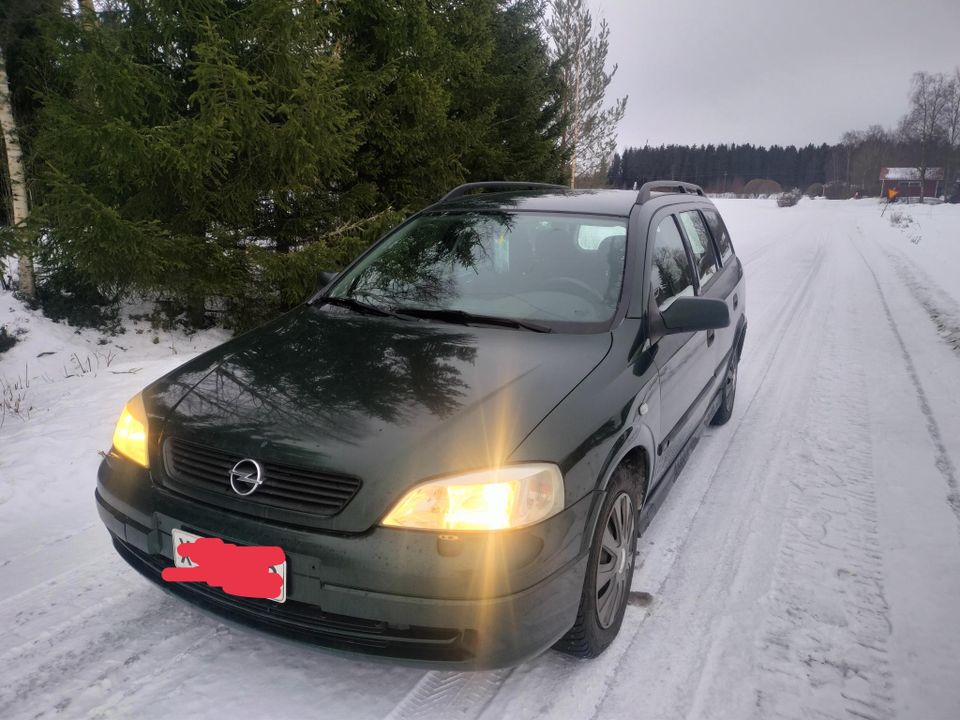 Opel Astra 1.6 osina