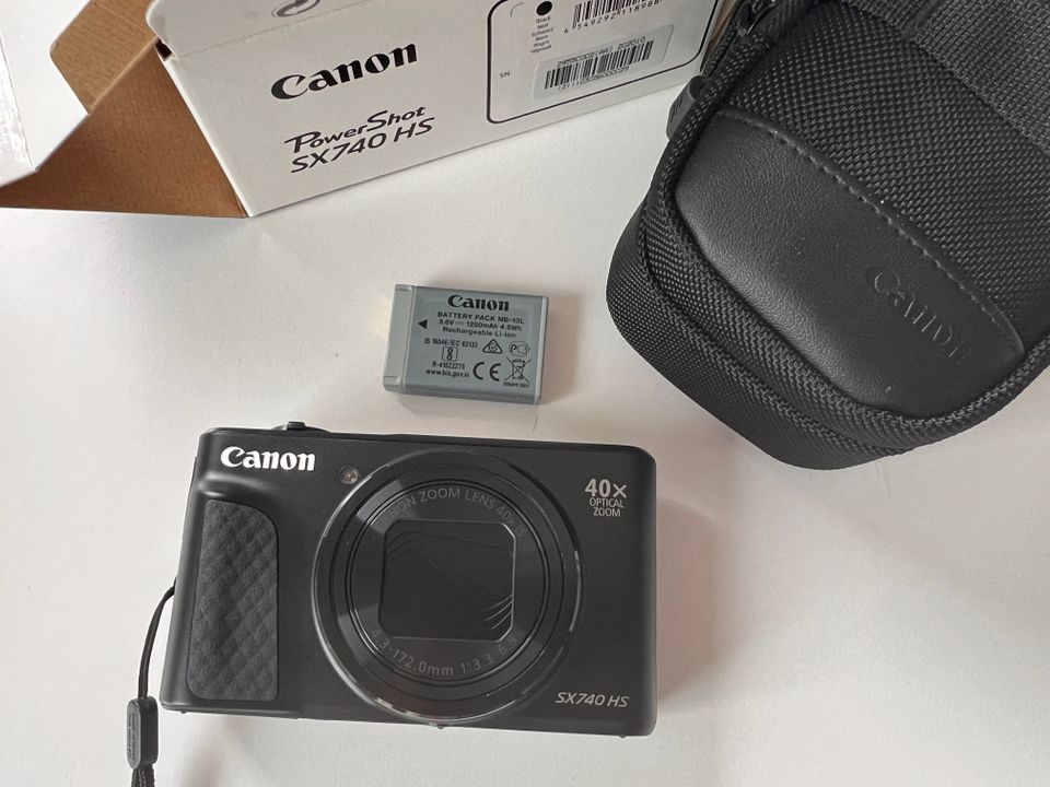 Canon Power Shot SX740 HS