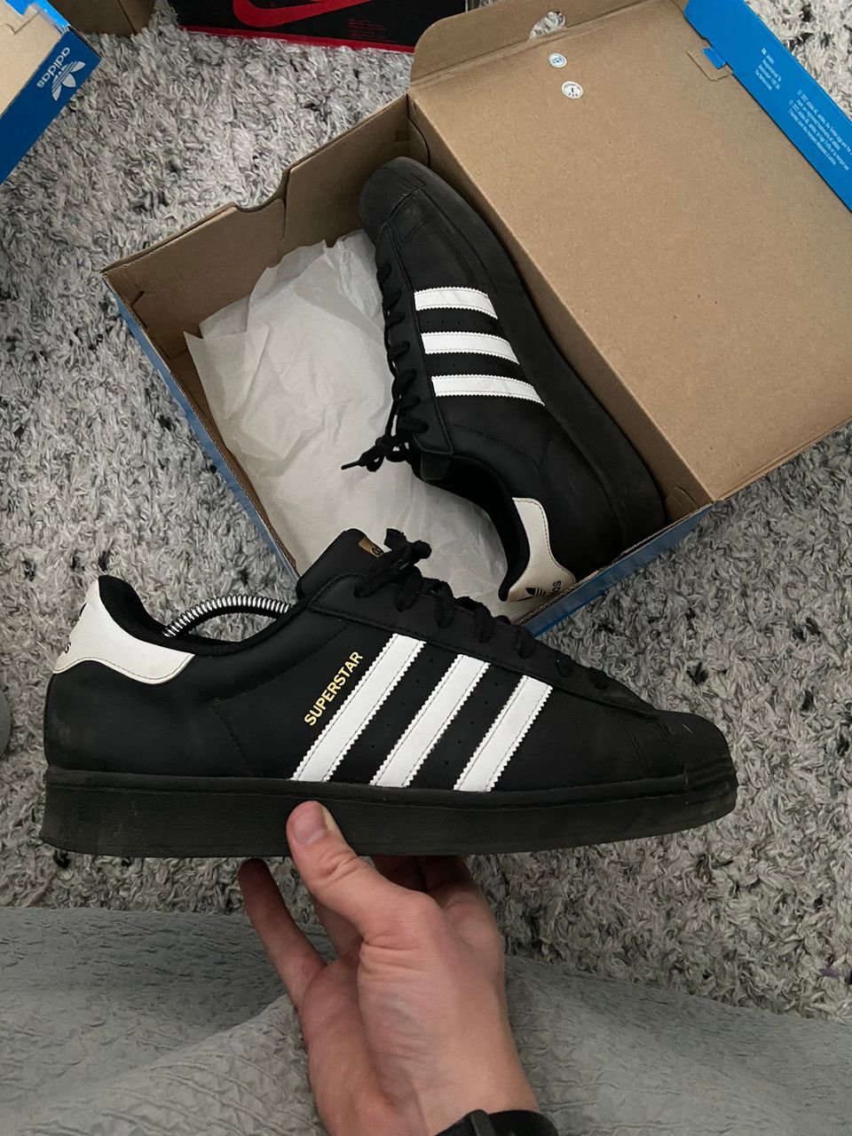 Adidas superstar