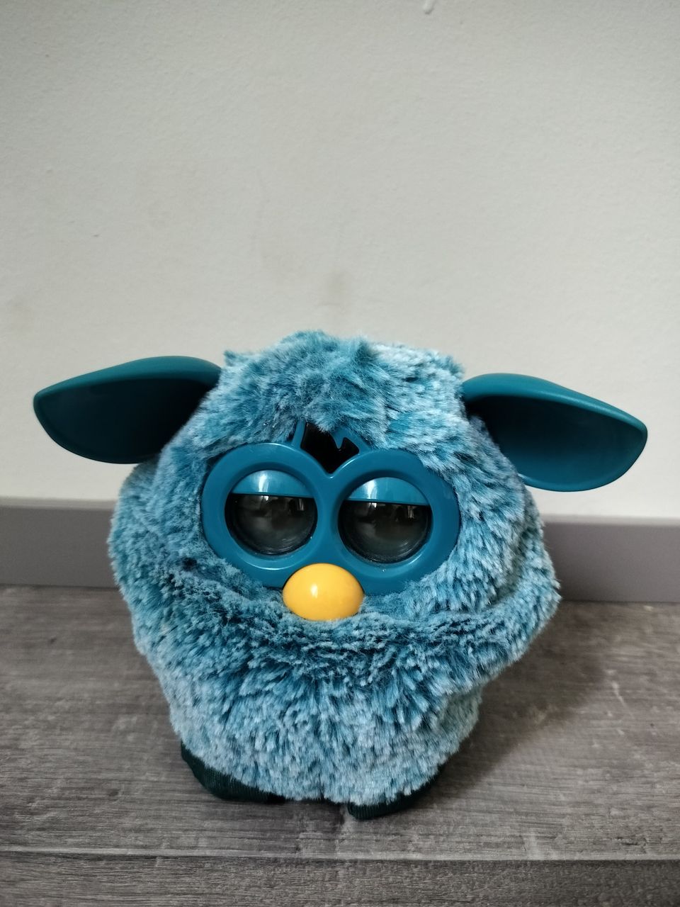 Furby interaktiivinen lelu