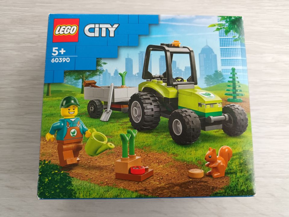 Lego City Puistotyöntekijän traktori
