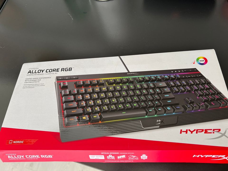 Hyperx Alloy Core RGB pelinäppis