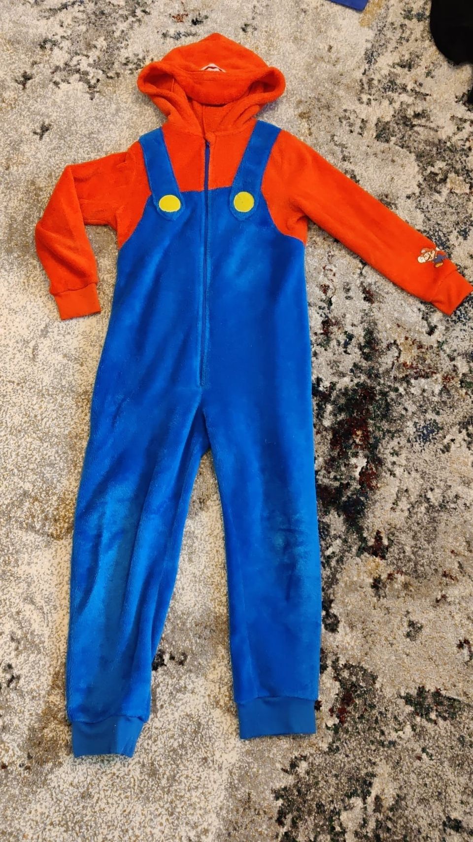 Super Mario jumpsuit 122/128