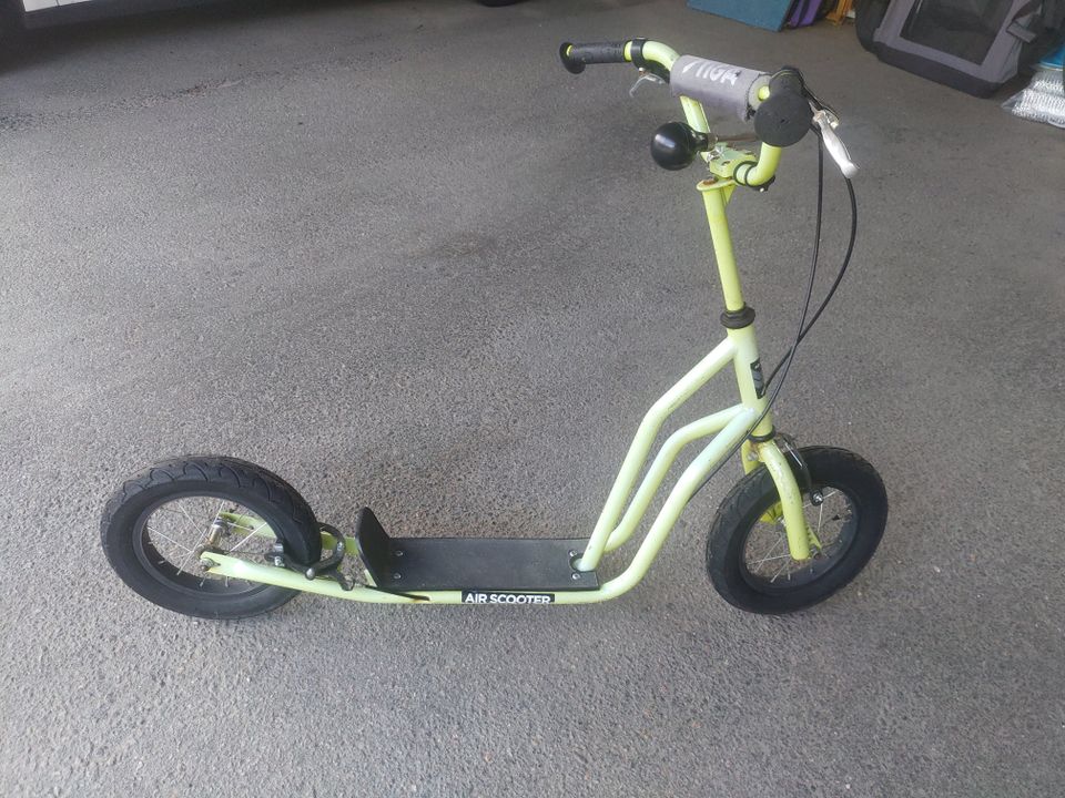 Stiga Air Scooter