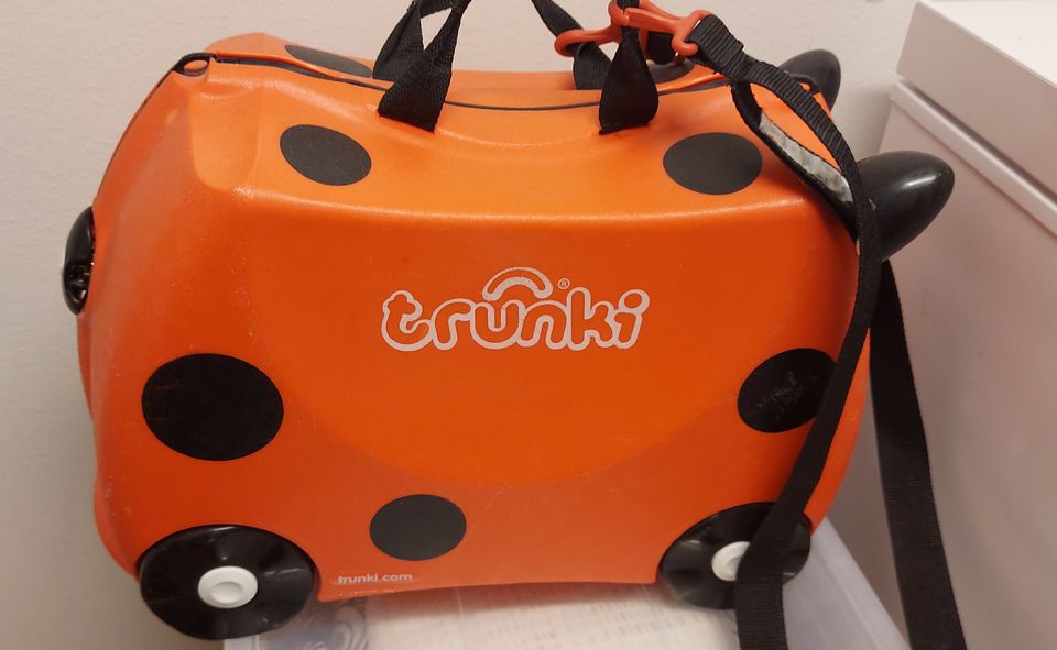 Trunki matkalaukku