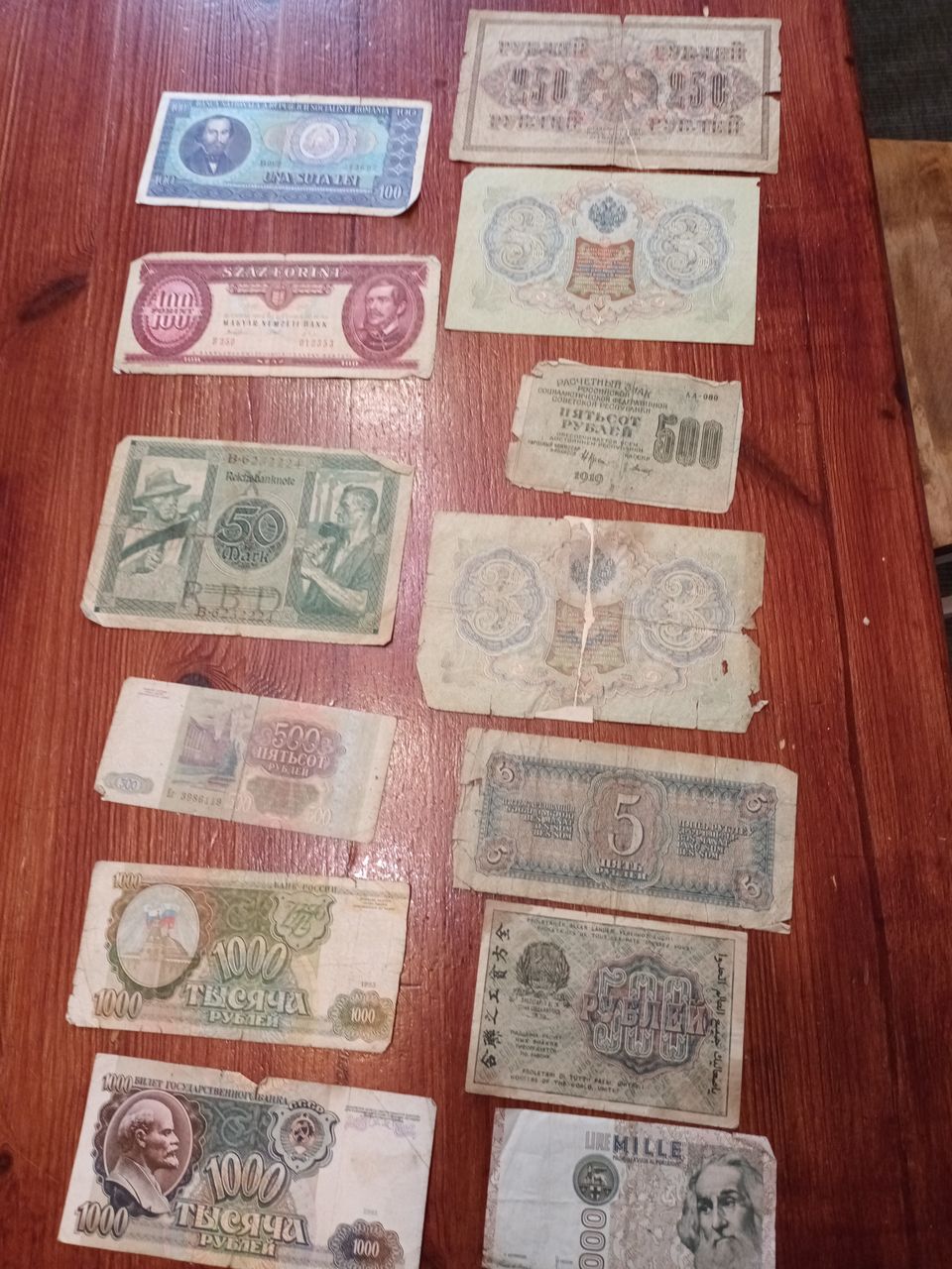 Vanhoja ulkomaisia seteleitä