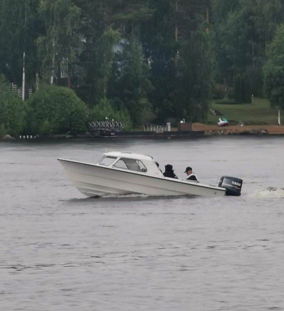 Karttaplotteri ja kaikuluotain