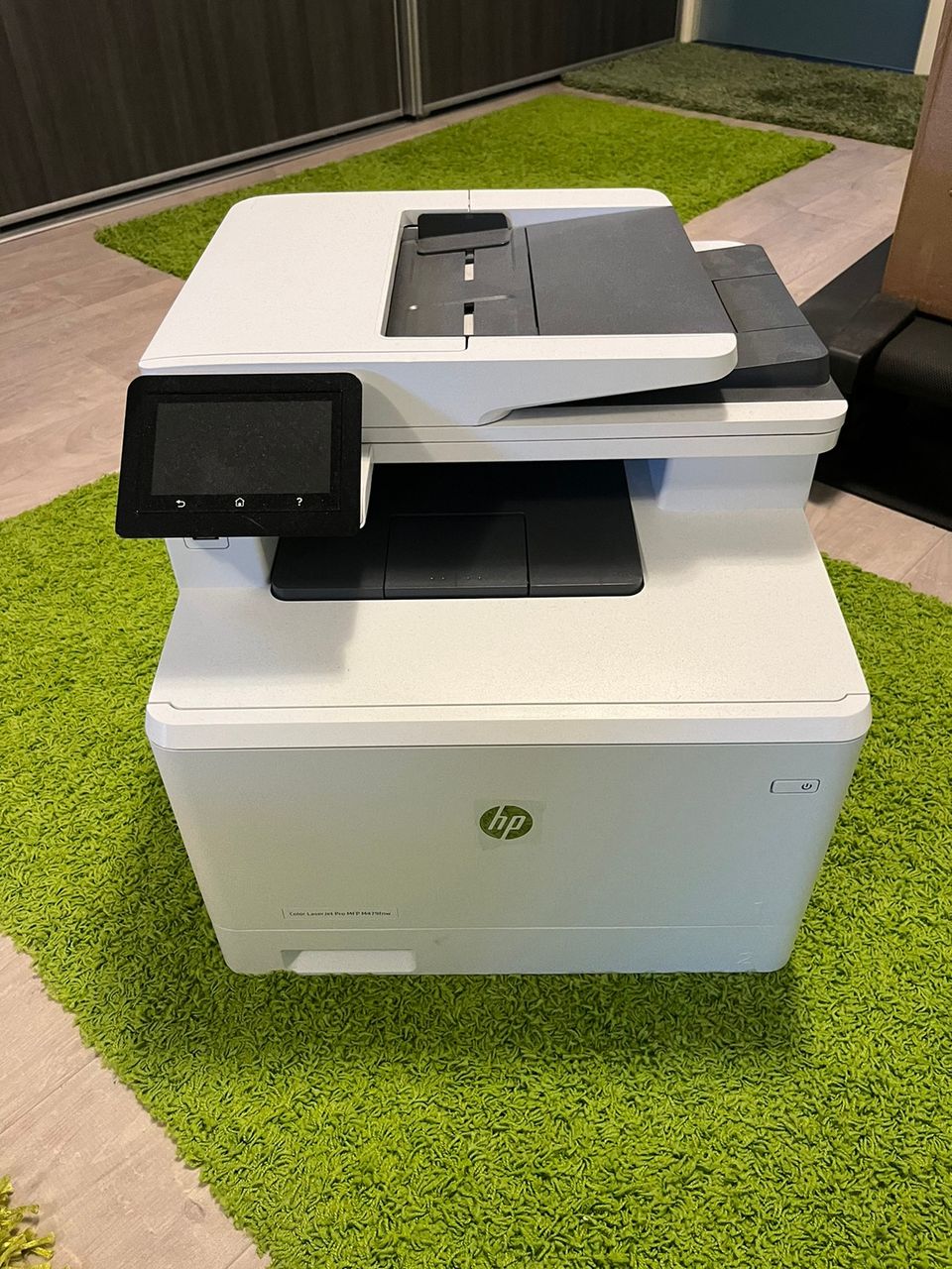 HP Color LaserJet Pro monitoimilaite / tulostin / skanneri