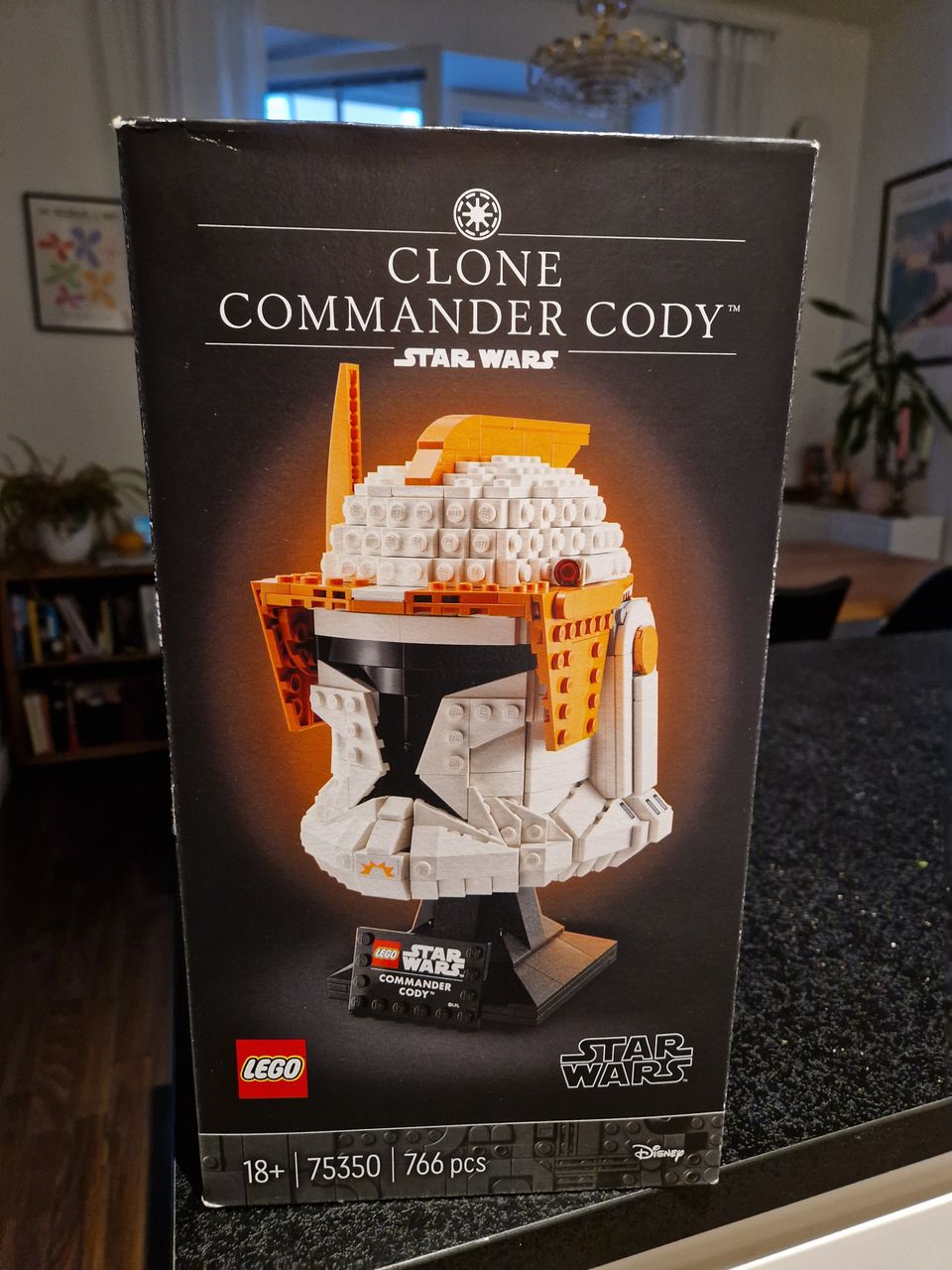 Avaamaton Lego Starwars Kloonikomentaja Cody -kypärä