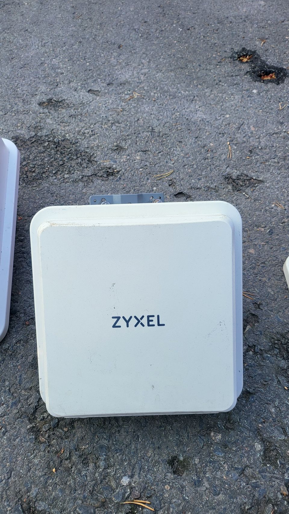 ZYXEL 5G ulkomodeemi NR7101