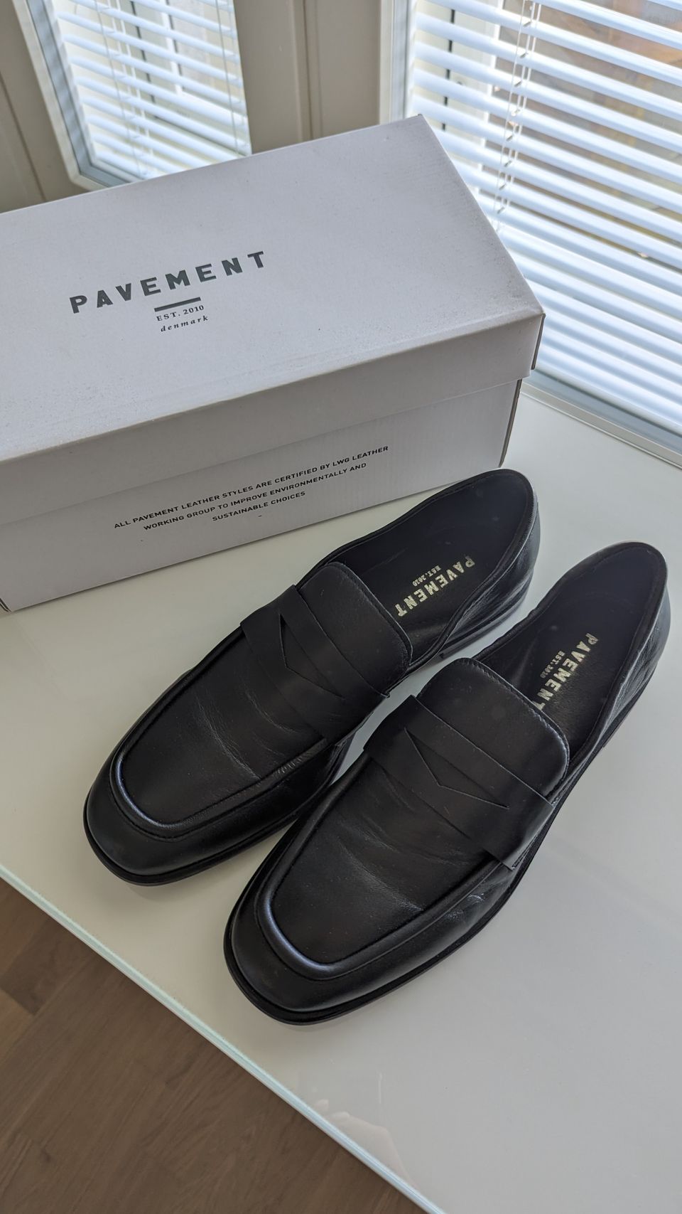 Pavement Hailey-loaferit
