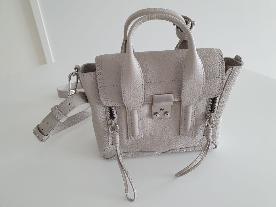 3.1 Phillip Lim Pashli Mini Satchel laukku