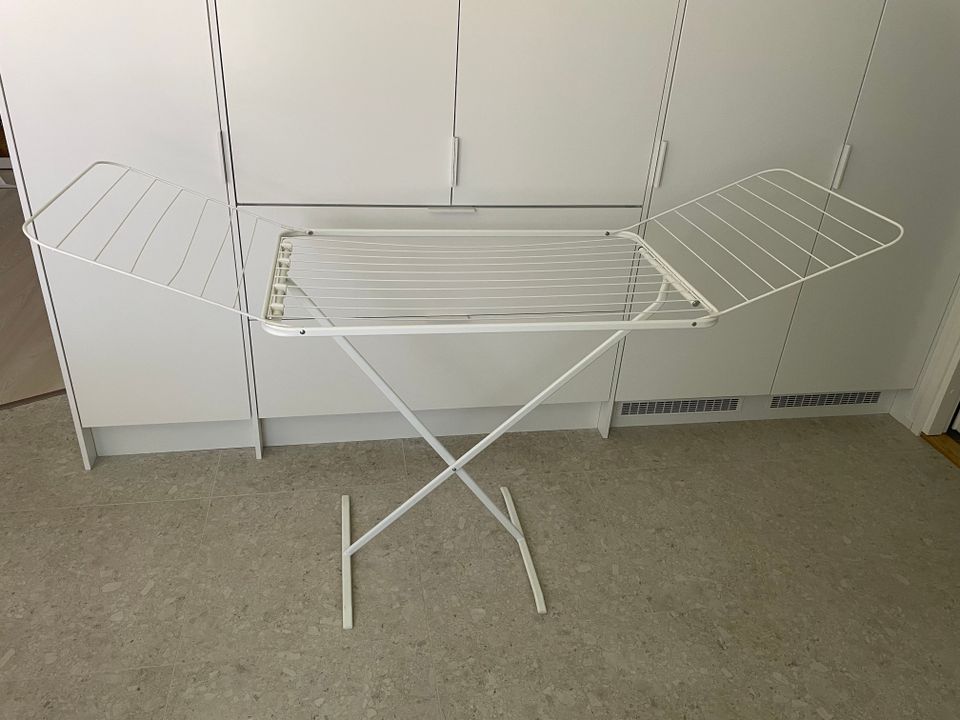 Pyykkiteline (Ikea Mulig)