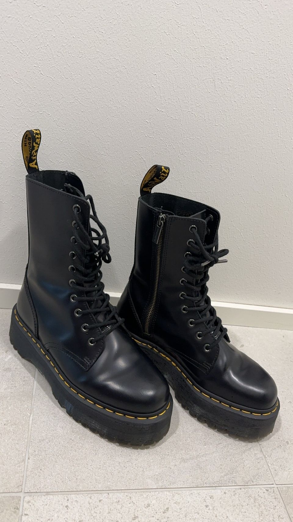 Dr. Martens JADON HI