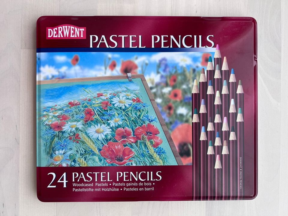 Derwent Pastel Pencils, sis. postikulut