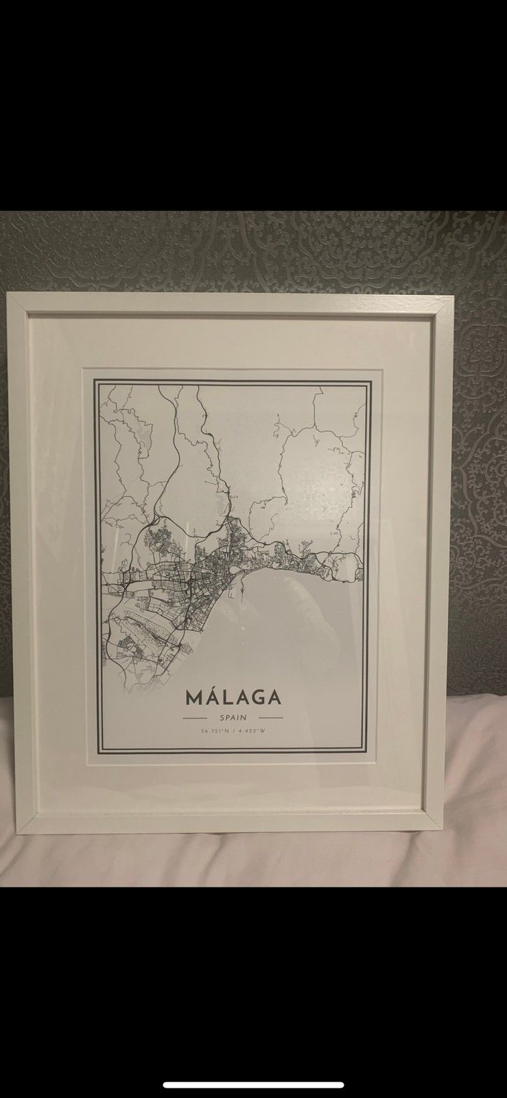 Malaga kartta kehyksissä