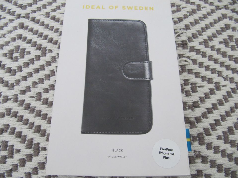 iphone 14plus ideal of sweden lompakkokotelo