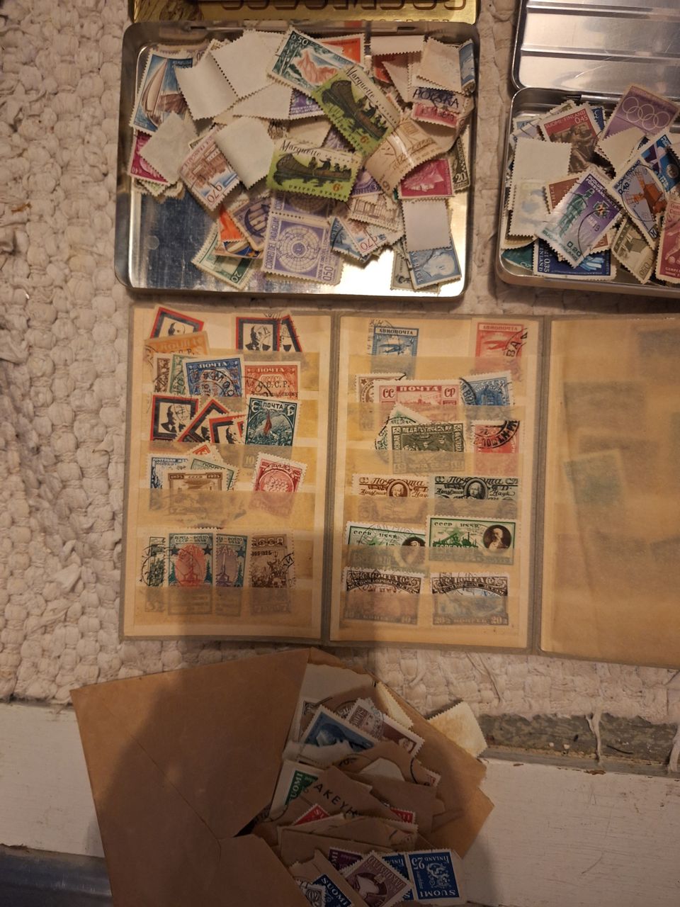 Vanhoja postimerkkejeä