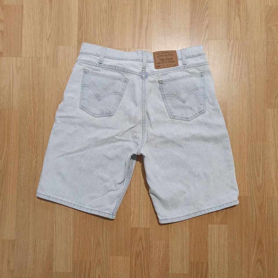 Levi's vintage shortsit