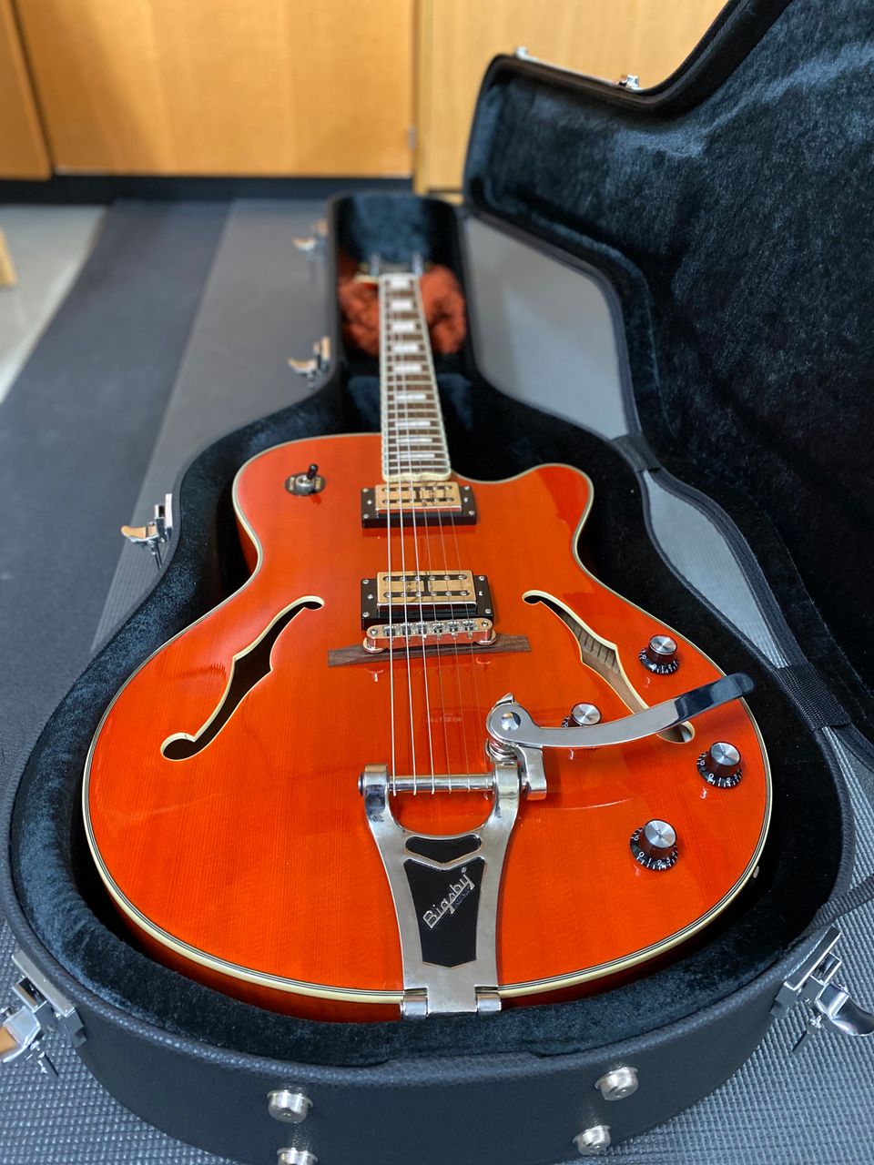 Epiphone Emperor Swingster Sunrise Orange