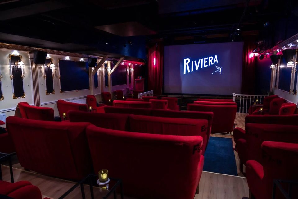 Riviera elokuvalippuja