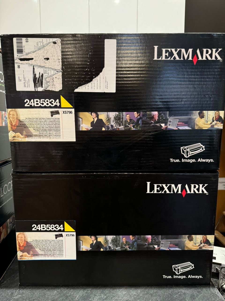 2kpl keltainen mustekasetti Lexmark XS796x tulostimeen