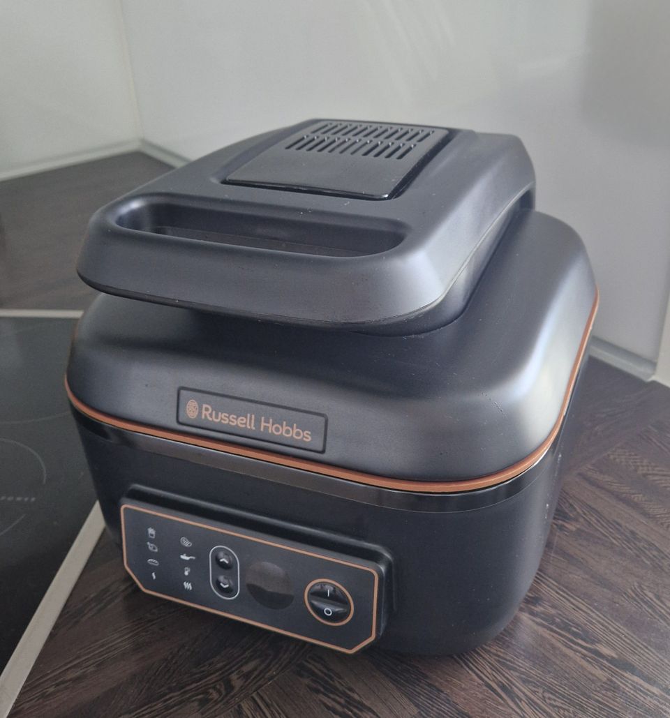 Russell Hobbs Satisfry Air & Grill monitoimi airfryer 5,5l