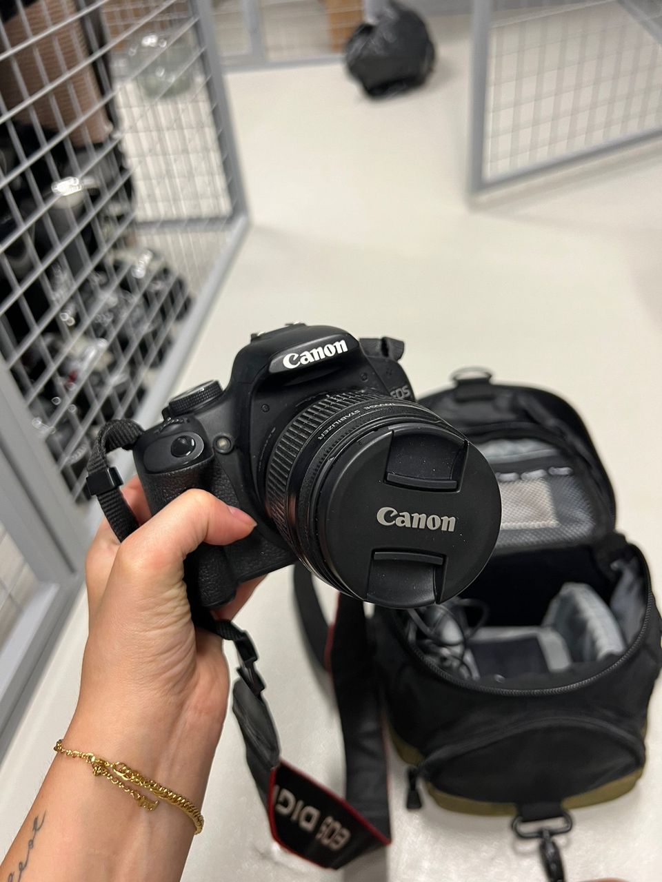 Canon EOS