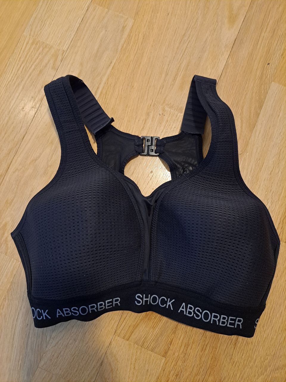 Shock Absorber run bra padded 75C