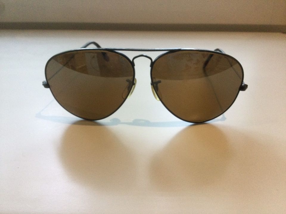 Ray-Ban aurinkolasit