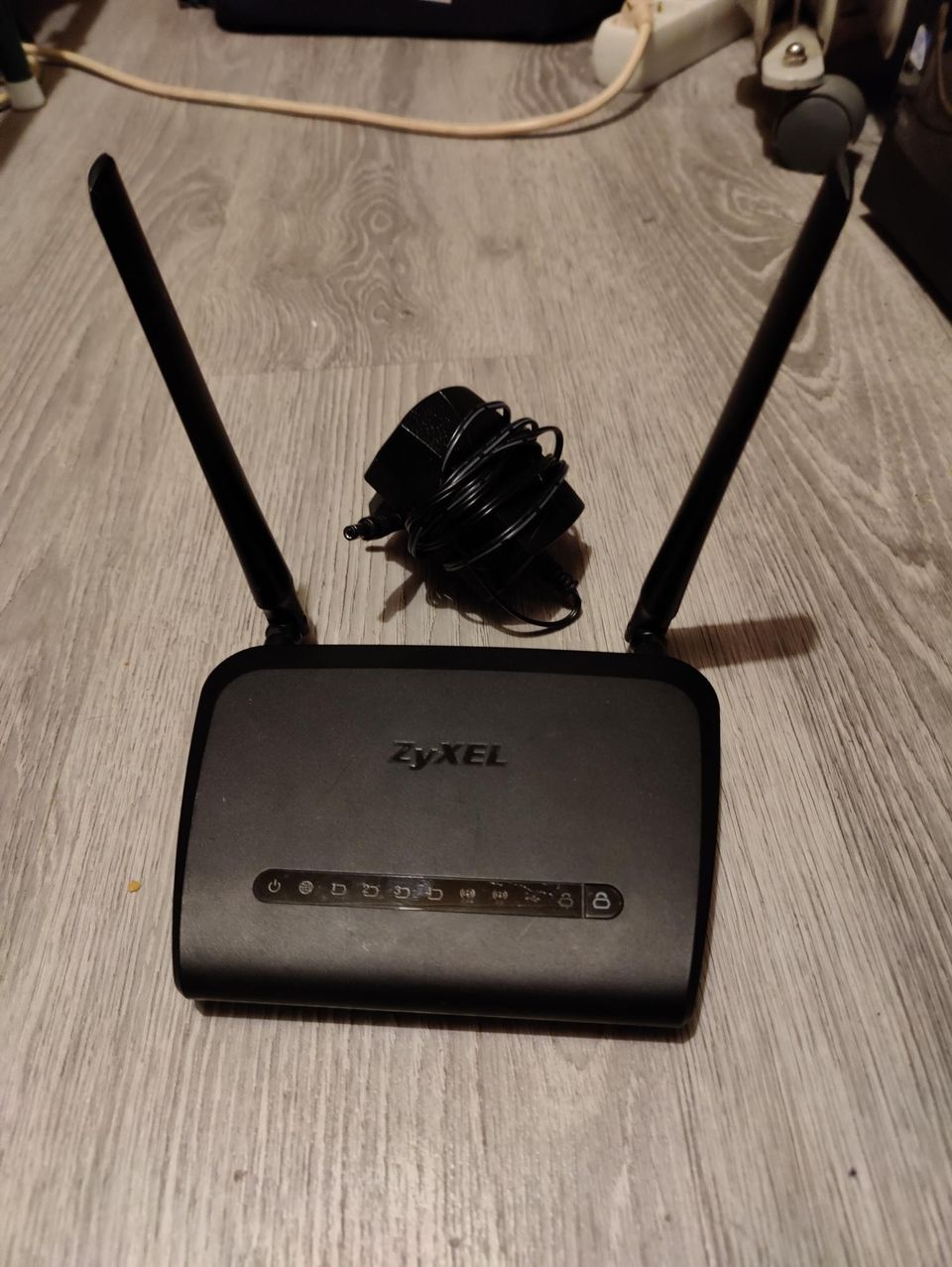 Zyxel NBG 6515 reititin ja 5 GHz wifi