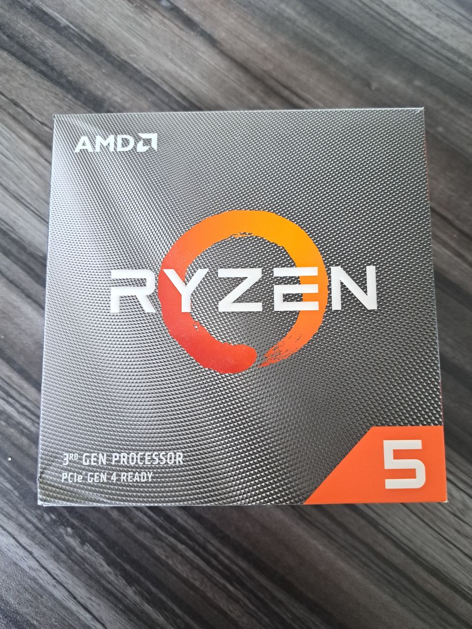 Prosessori AMD Ryzen 5 3600