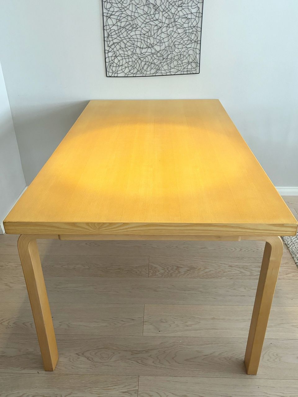 Artek pöytä 82A (150 cm x 85 cm)